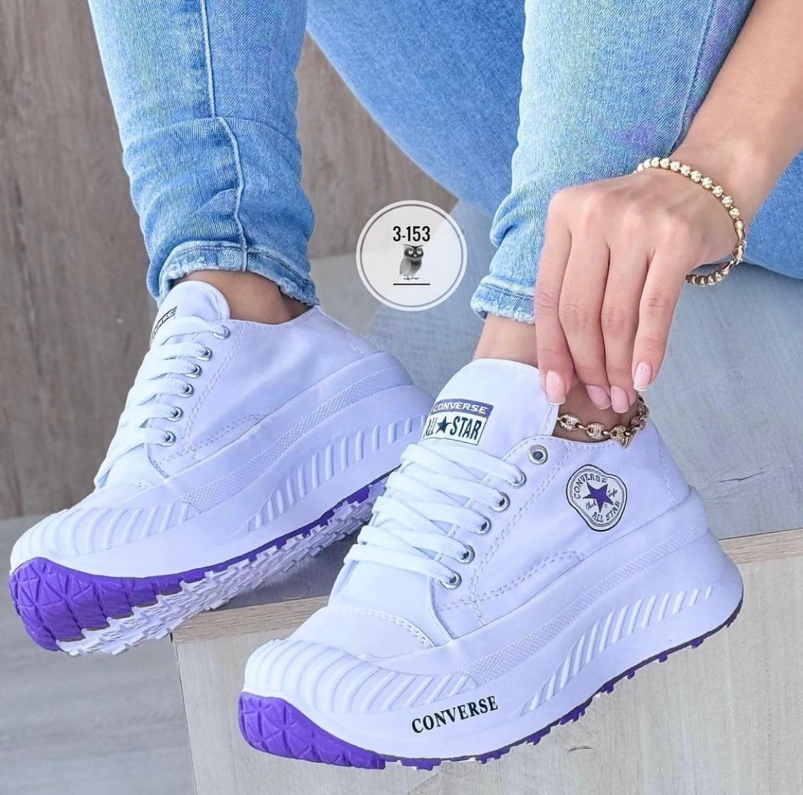 Tenis zapatilla Converse blanco- lila