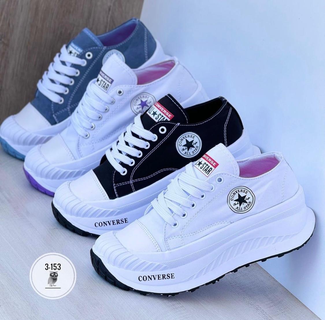 Tenis zapatilla Converse blanco- lila